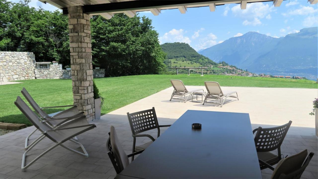 Oasi Da Vinci Aparthotel Tignale Luaran gambar